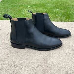 Everlane Chelsea Boots